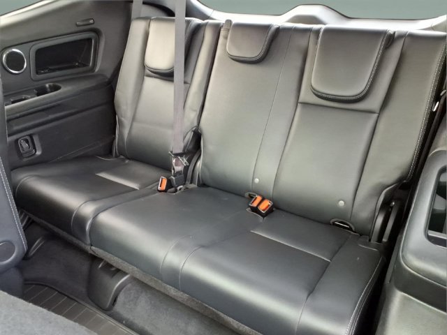 Used 2022 Subaru Ascent Limited w/ Technology Package AWD/4WD image 19