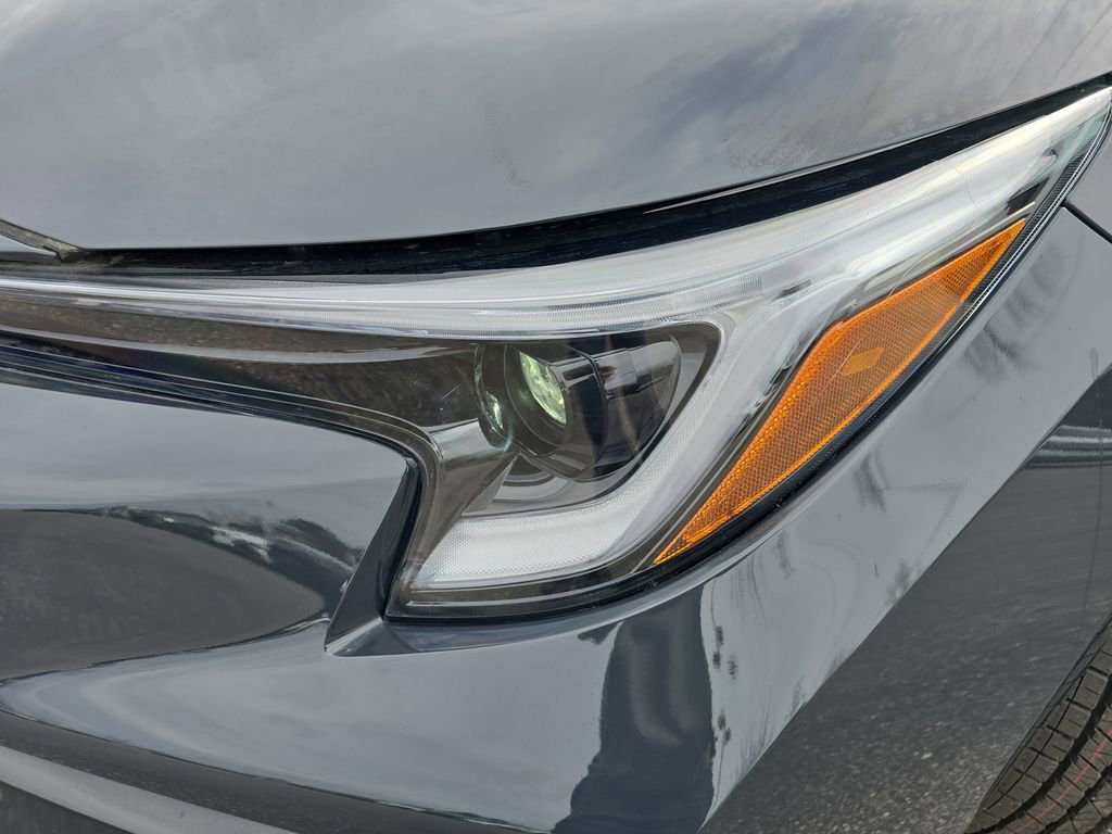 Used 2026 Toyota Corolla XSE image 33