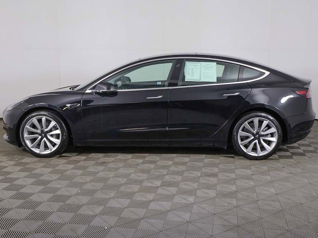 Used 2020 Tesla Model 3 Long Range image 18