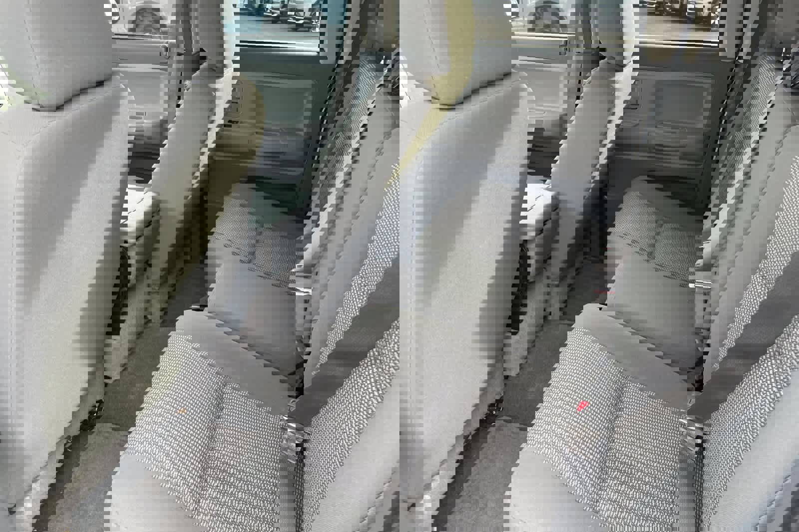 Used 2007 Dodge Dakota SLT image 4