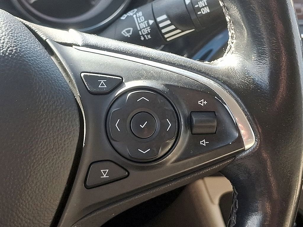 Used 2020 Buick Envision Essence image 22