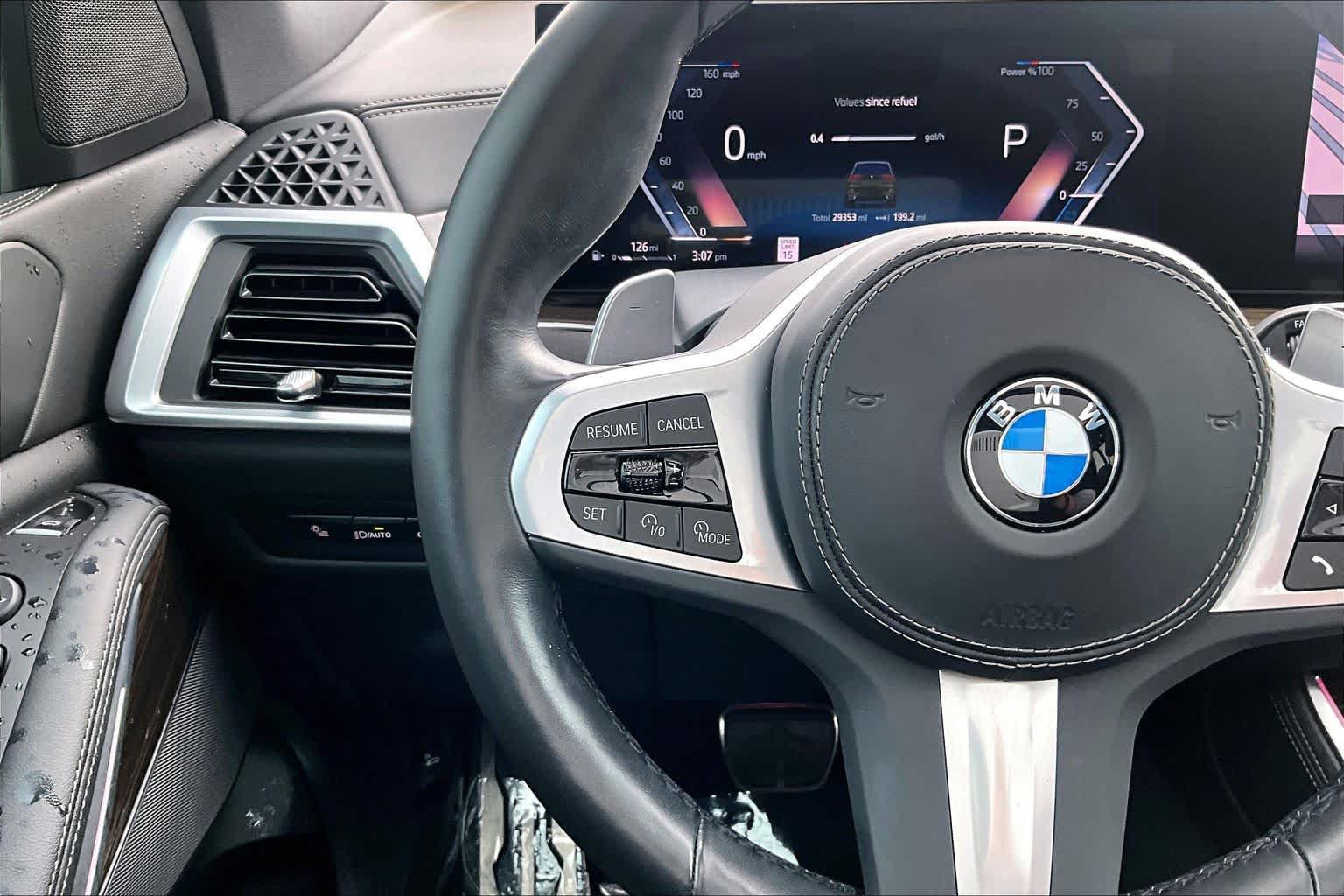 Used 2024 BMW X5 sDrive40i w/ M Sport Package RWD image 21