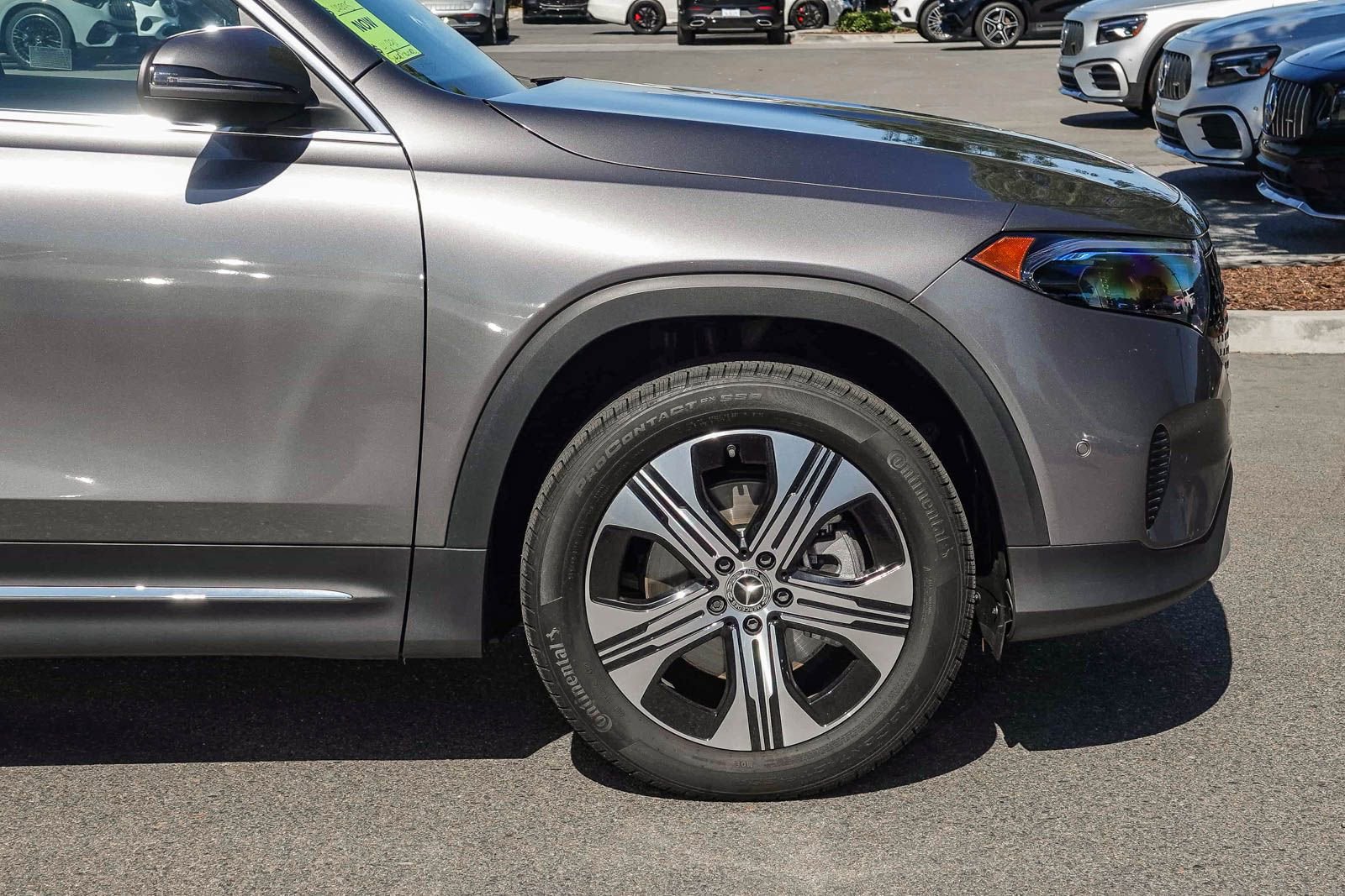 Used 2024 Mercedes-Benz EQB 300 4MATIC image 10