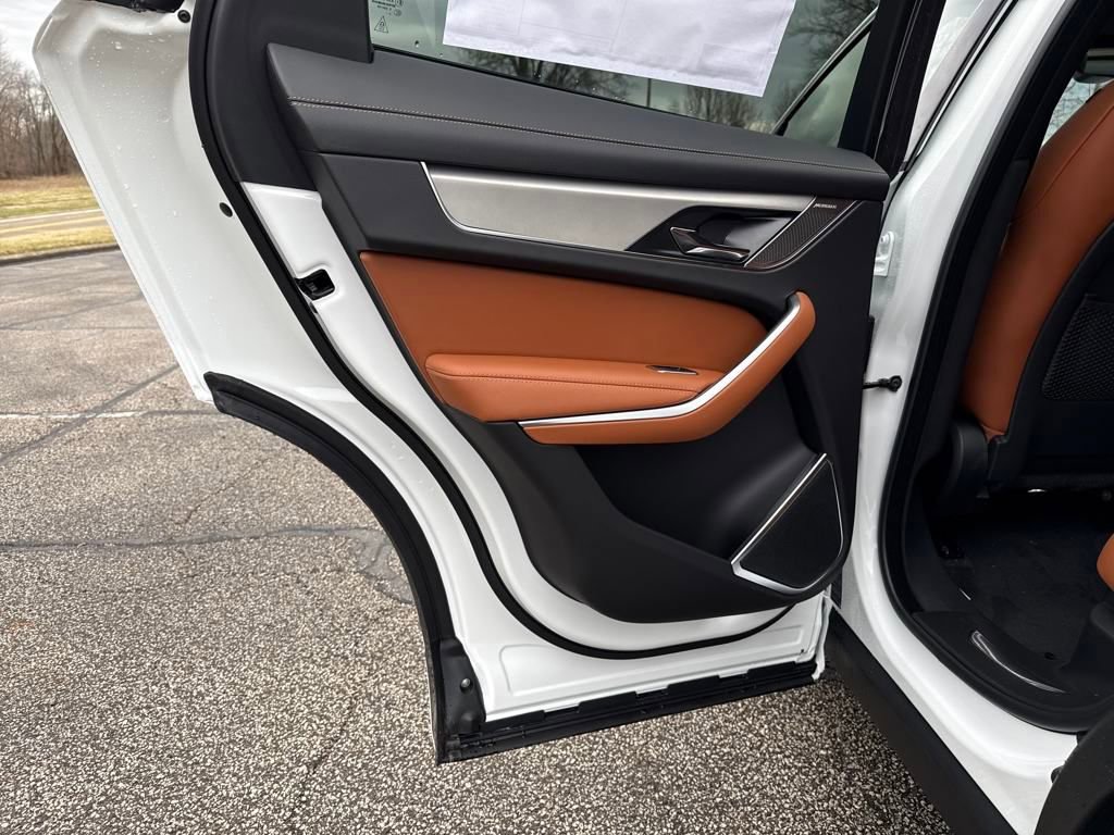New 2026 Jaguar F-PACE R-Dynamic S image 13