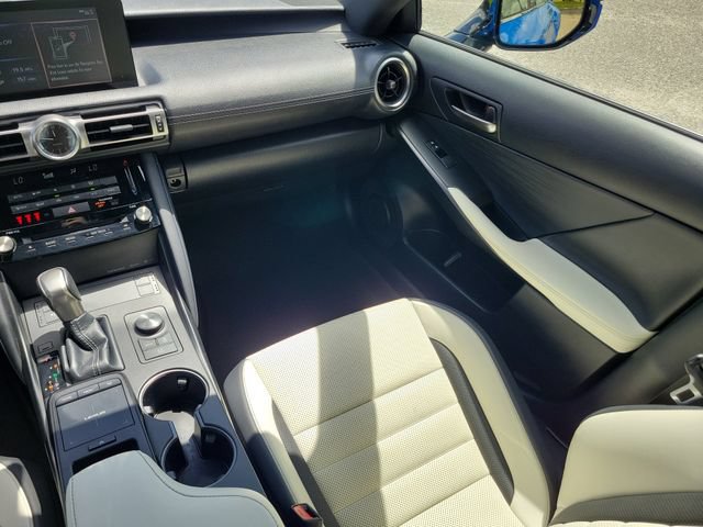 Used 2021 Lexus IS 350 F Sport w/ Accessory Package RWD image 8