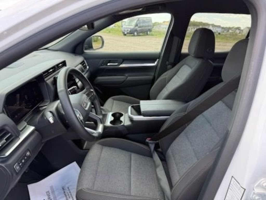 Used 2026 GMC Terrain Elevation FWD image 24
