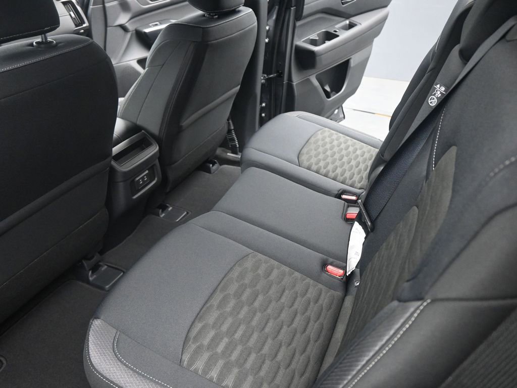 New 2026 Nissan Pathfinder SV image 15