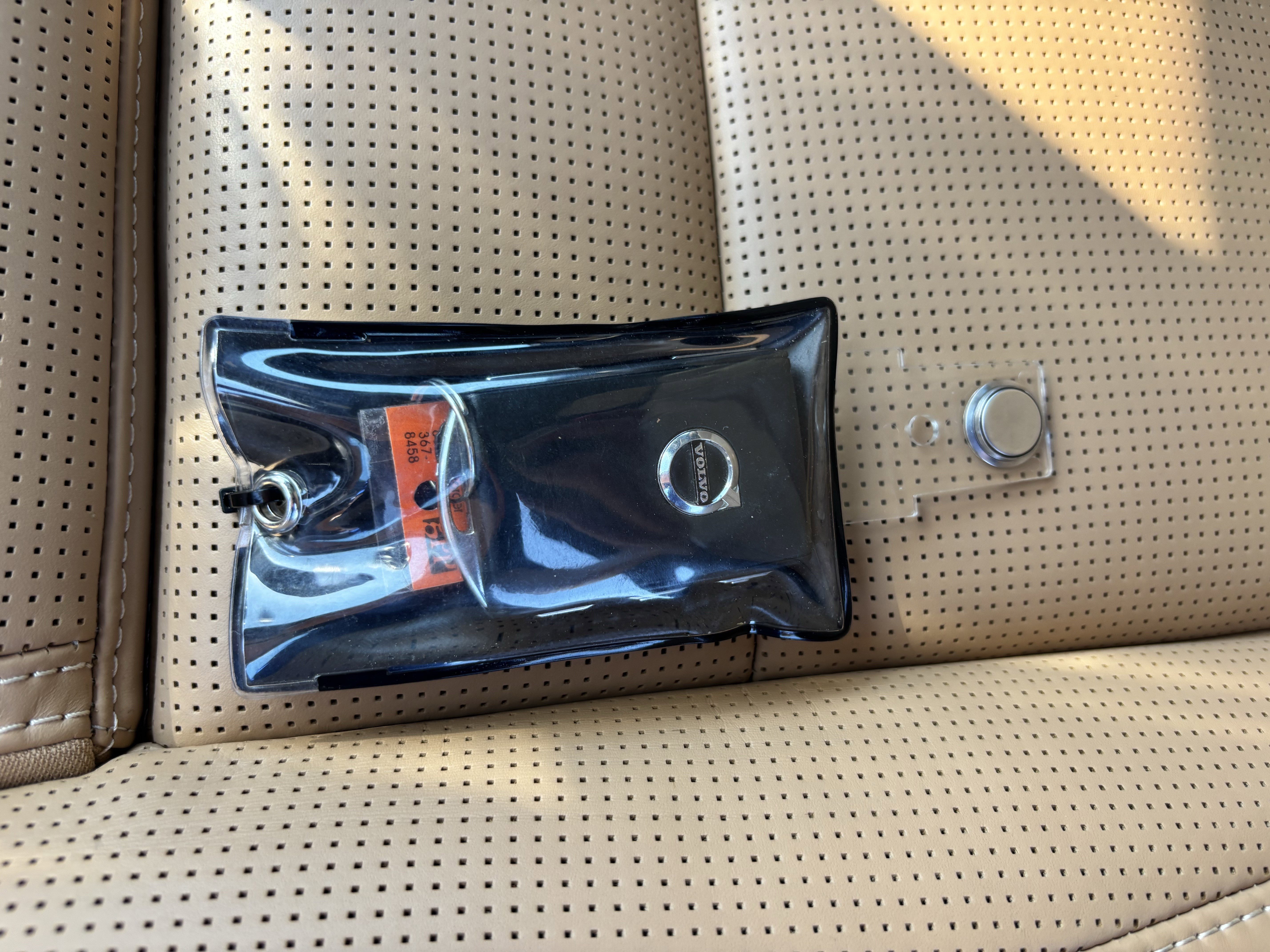 Used 2024 Volvo XC90 B6 Ultimate w/ Protection Package Premier AWD/4WD image 38