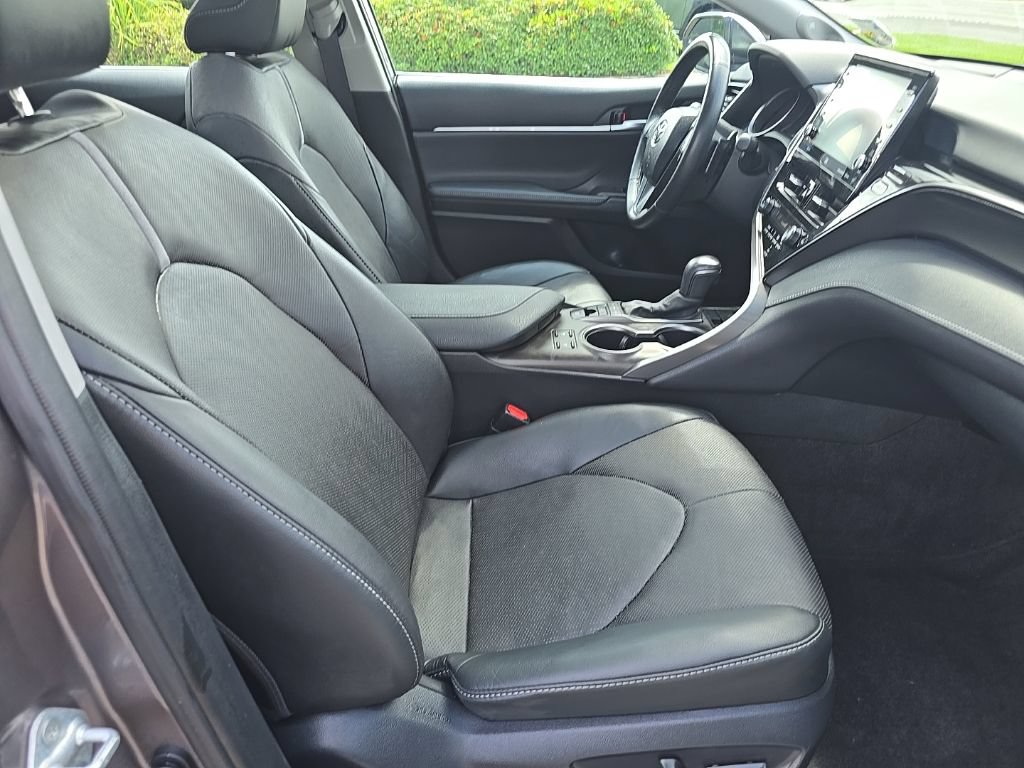 Used 2024 Toyota Camry XSE w/ Navigation Package FWD image 36