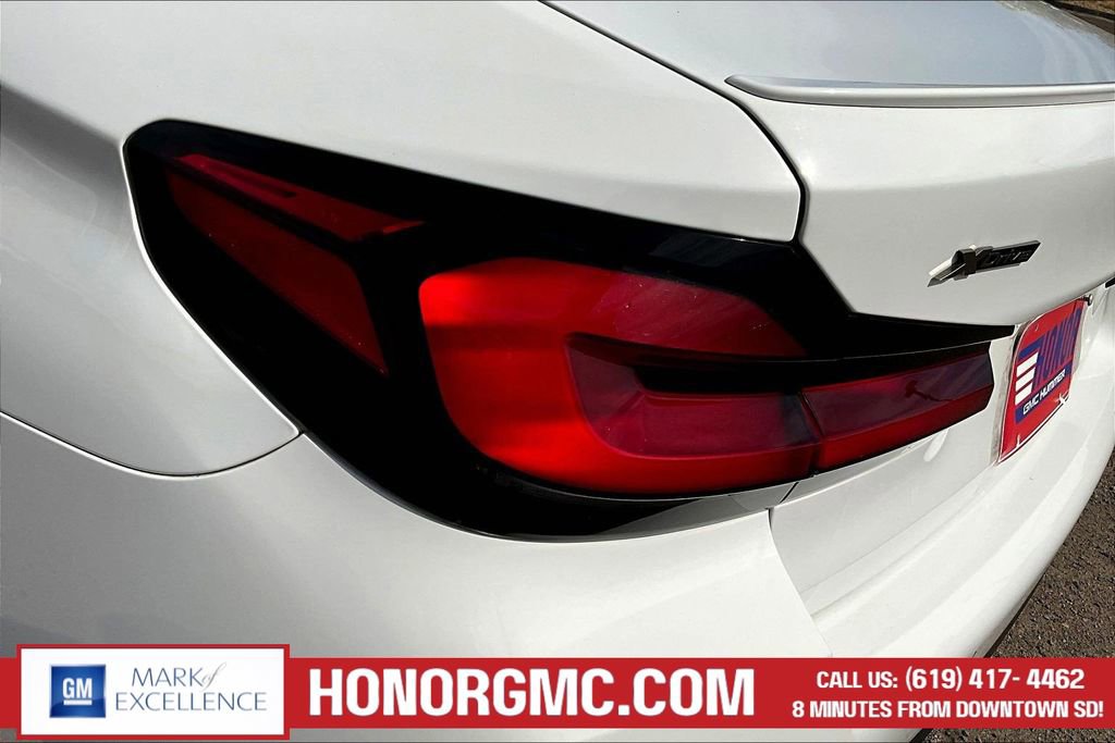 Used 2023 BMW M550i xDrive image 22