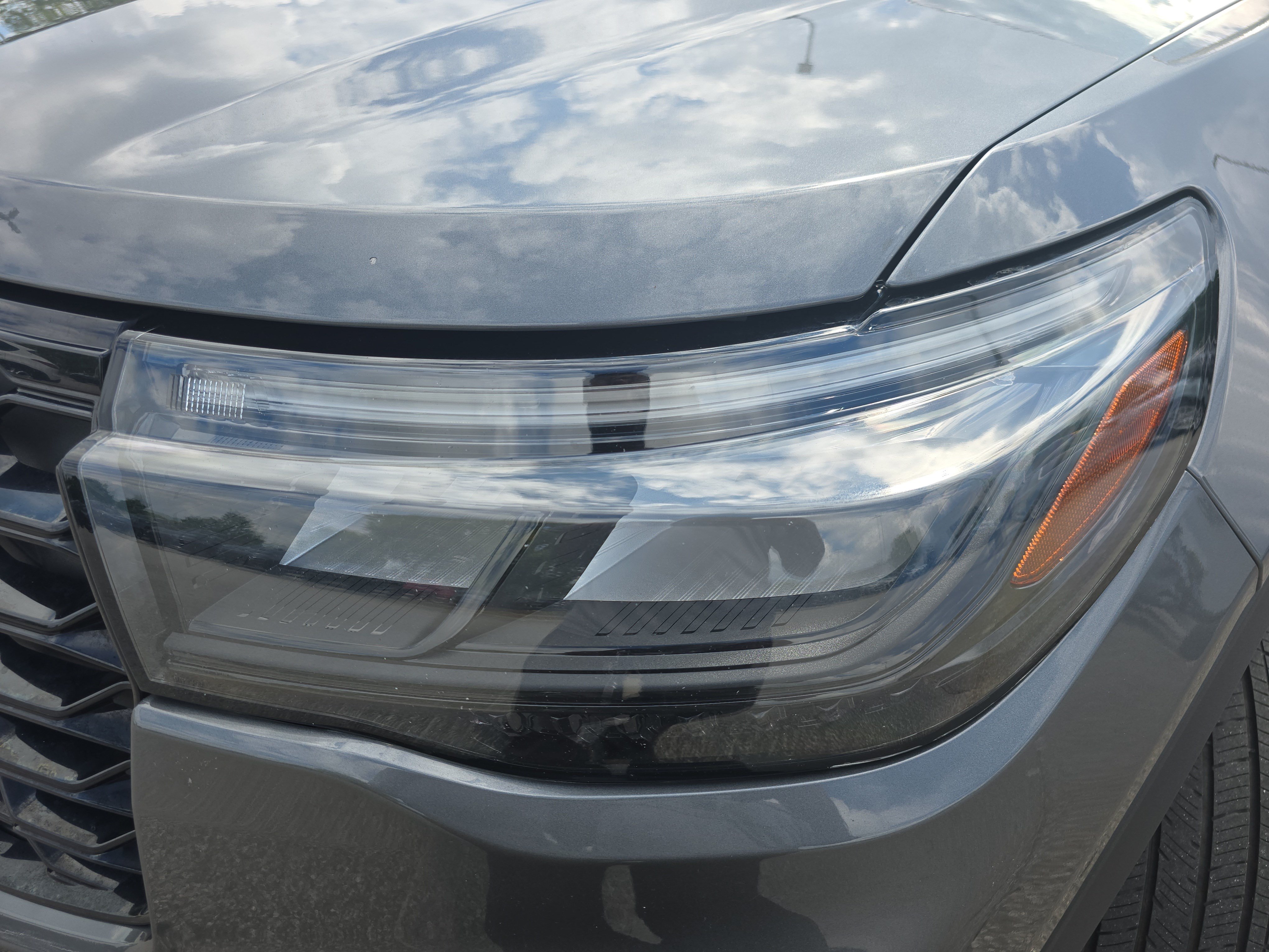 Used 2025 Ford Explorer ST-Line AWD/4WD image 28