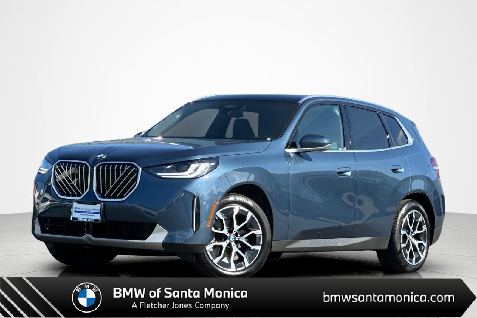 Used 2026 BMW X3 xDrive30i w/ Premium Package AWD/4WD image 1