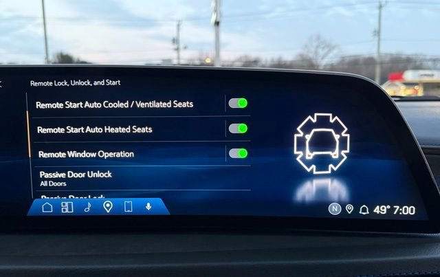 Used 2024 Cadillac XT4 Sport image 37