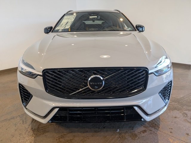 New 2026 Volvo XC60 T8 Polestar w/ Protection Package Premier image 2