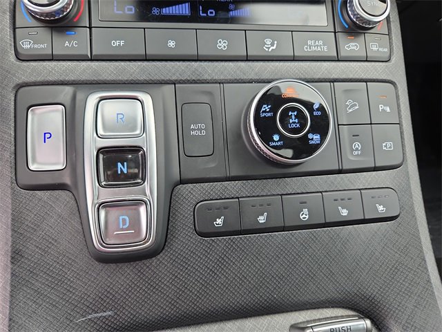 Used 2024 Hyundai Palisade Limited image 23