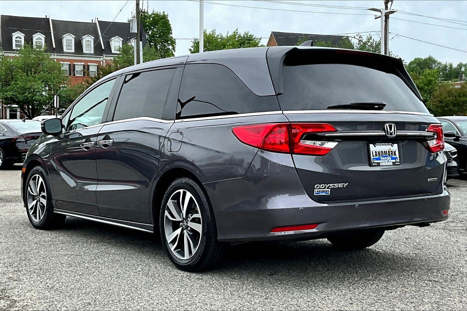 Used 2023 Honda Odyssey Touring image 12