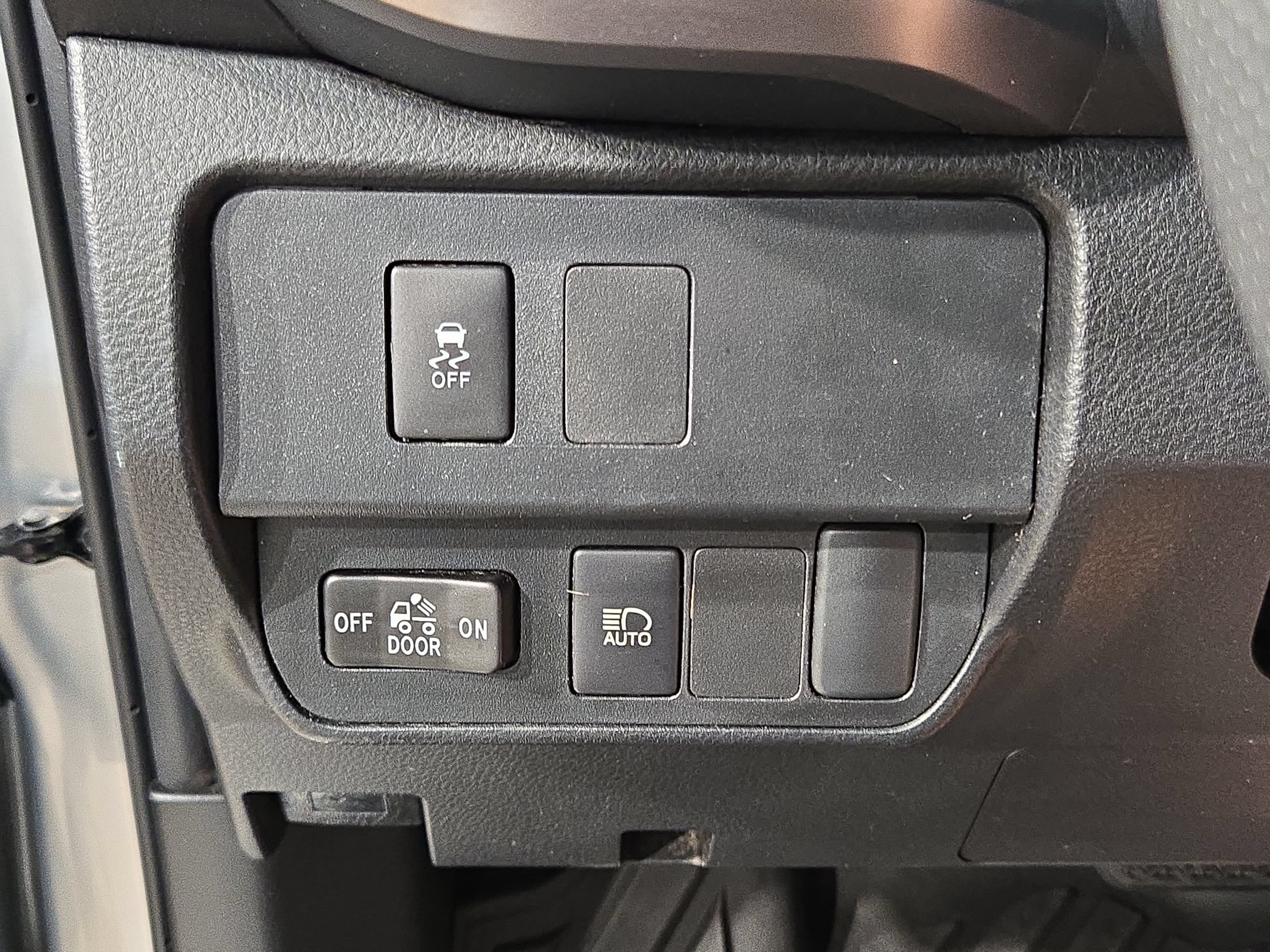 Used 2023 Toyota Tacoma SR5 RWD image 24