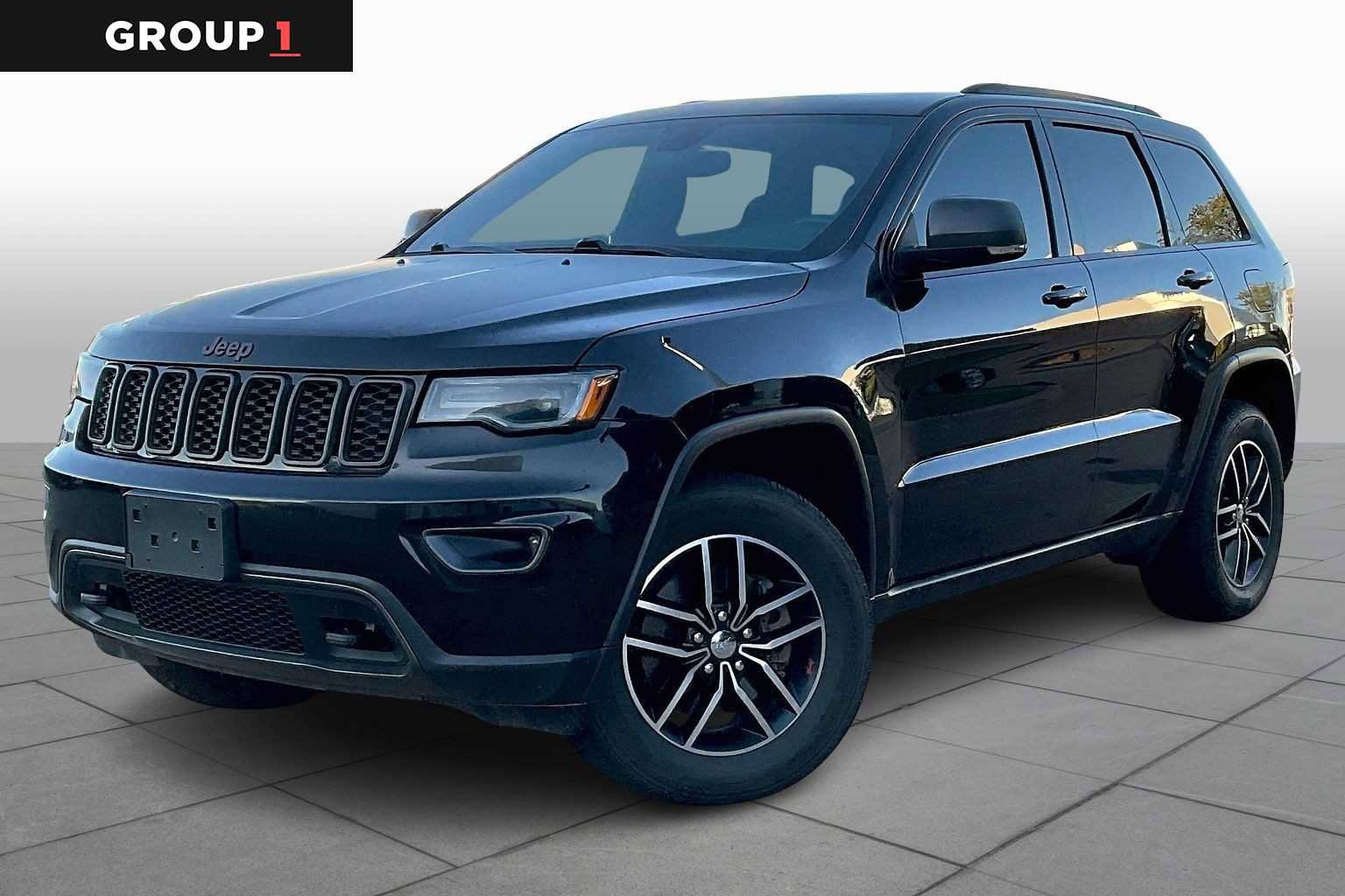 Used 2018 Jeep Grand Cherokee Trailhawk w/ Trailhawk Luxury Group