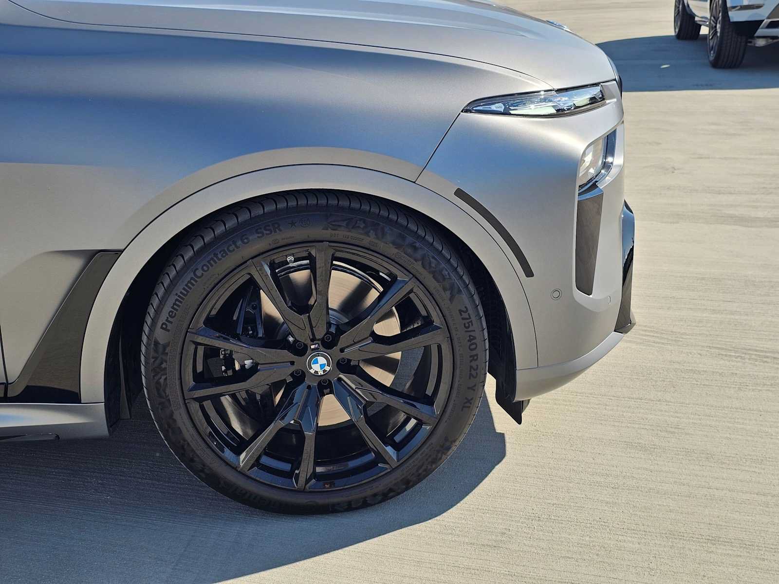 Used 2026 BMW X7 M60i AWD/4WD image 9