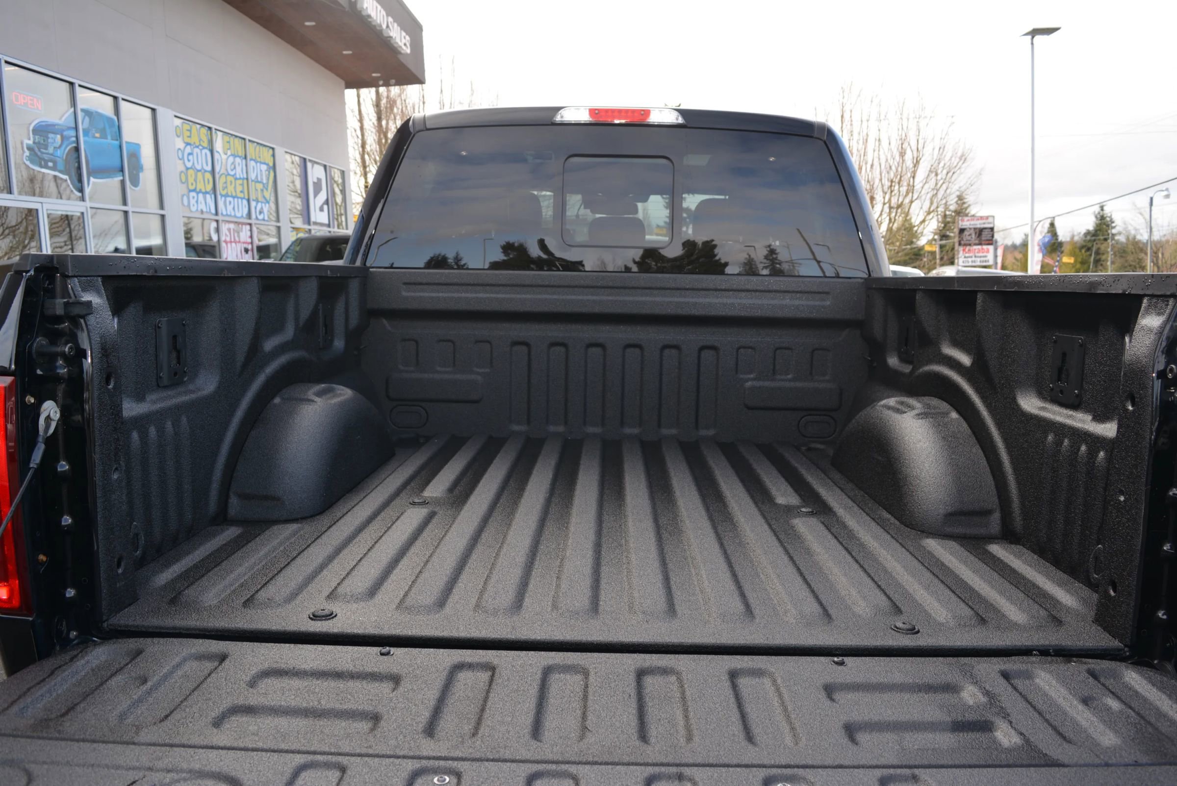 Used 2017 Ford F150 Platinum w/ Technology Package image 17