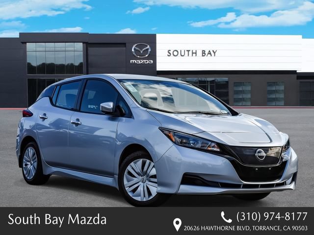 Used 2025 Nissan Leaf S FWD image 1