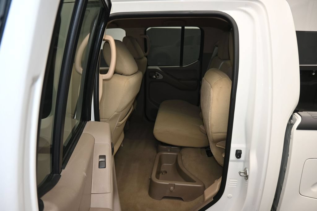 Used 2019 Nissan Frontier SV w/ Value Truck Package RWD image 28