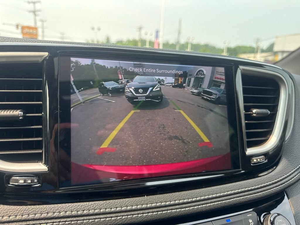 New 2027 Chrysler Pacifica Limited AWD/4WD image 15
