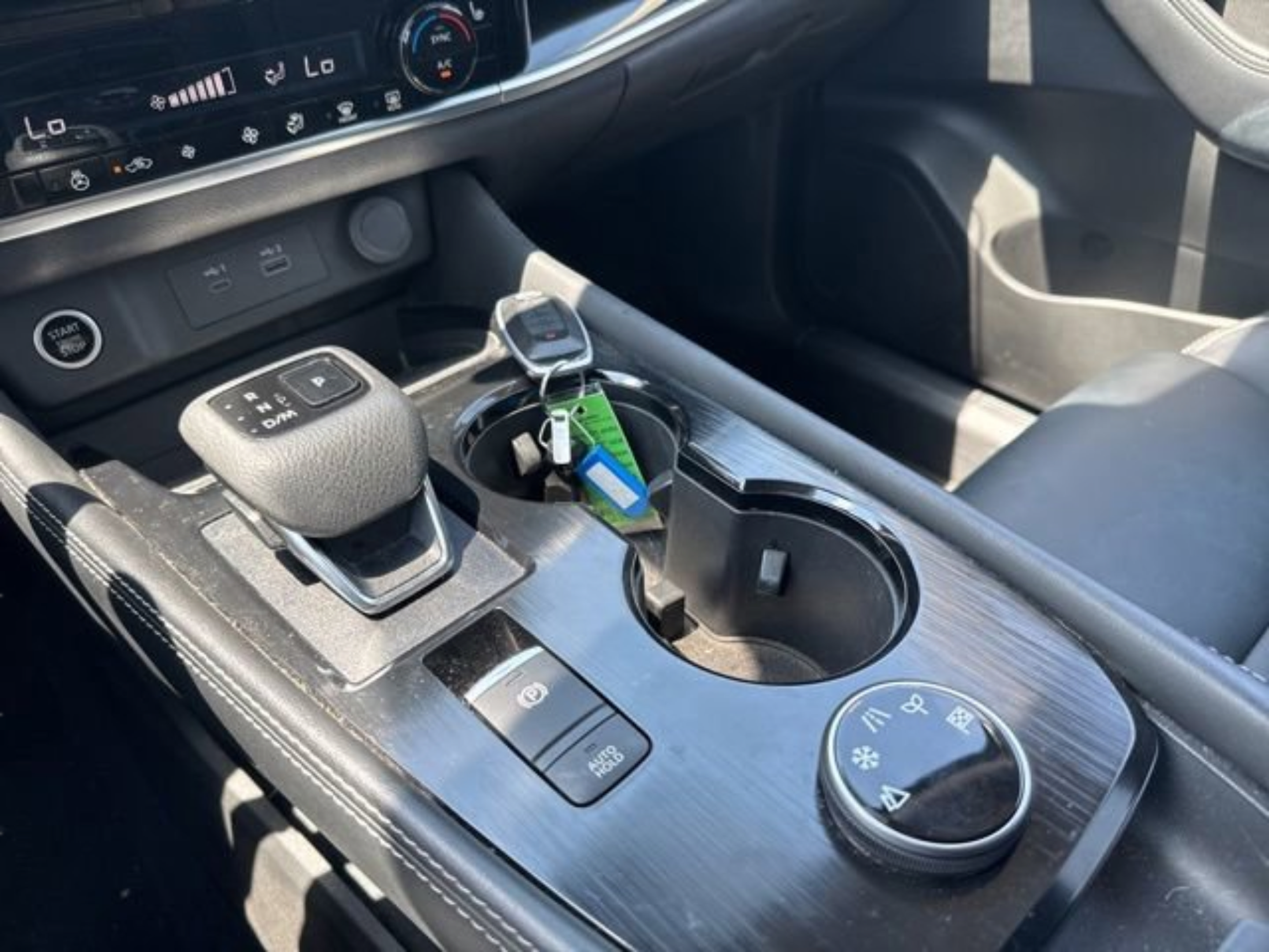 Used 2023 Nissan Rogue SL AWD/4WD image 16