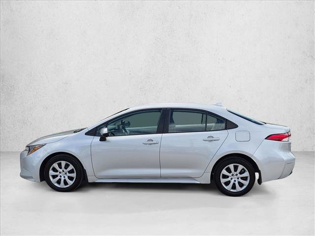 Used 2025 Toyota Corolla LE FWD image 9