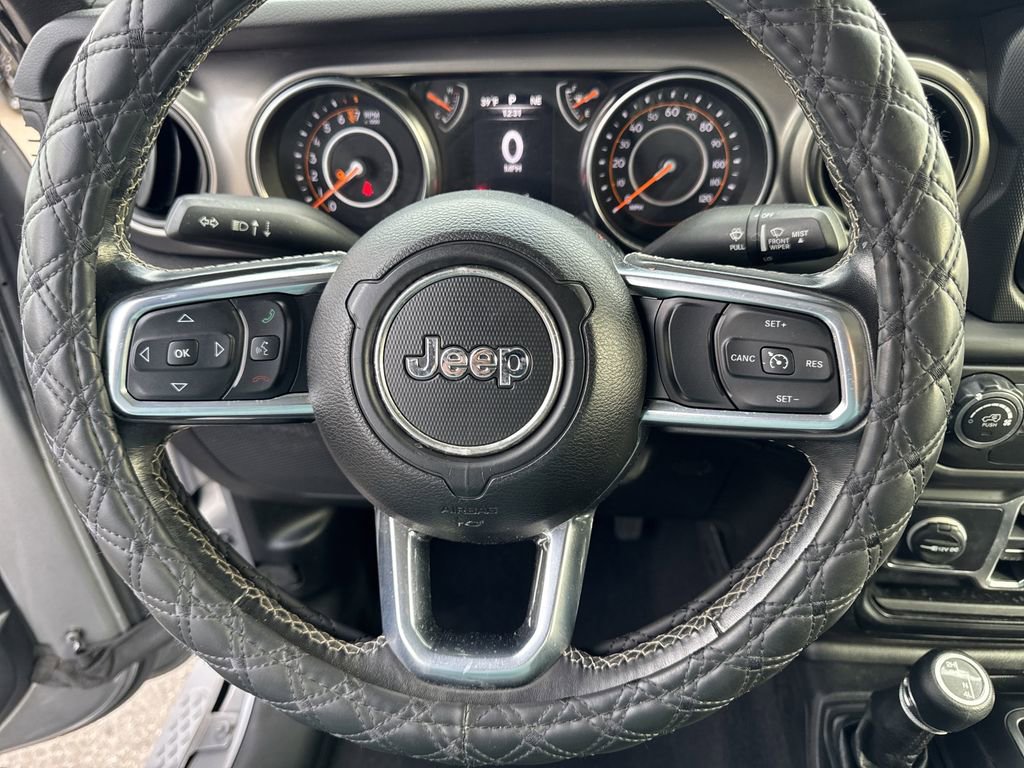 Certified 2020 Jeep Gladiator Sport w/ Quick Order Package 24S image 11