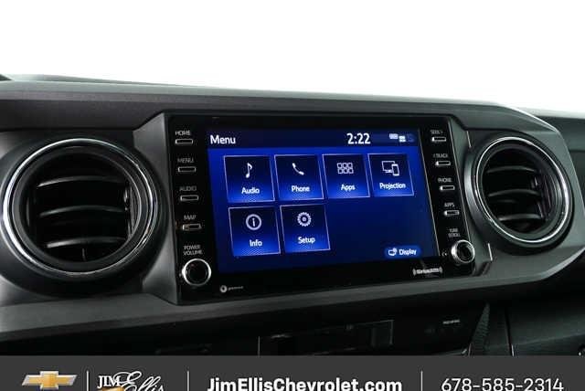 Used 2022 Toyota Tacoma TRD Sport w/ Technology Package AWD/4WD image 14