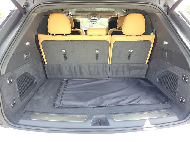 Certified 2026 Cadillac Escalade IQ Luxury 2 AWD/4WD image 27