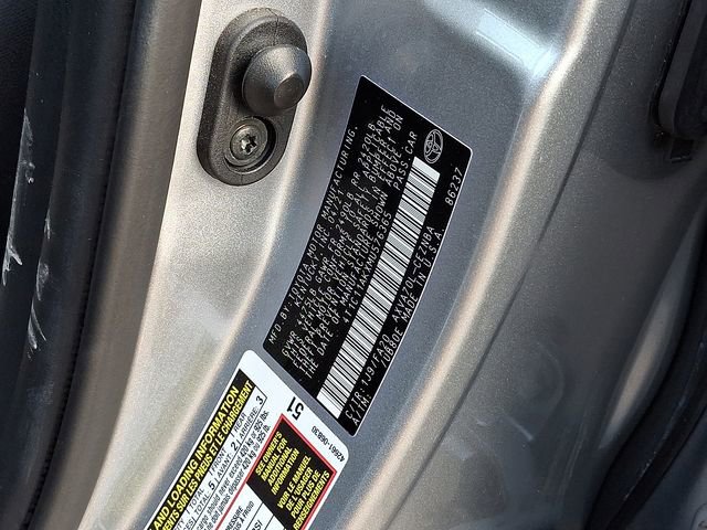 Used 2021 Toyota Camry LE image 25