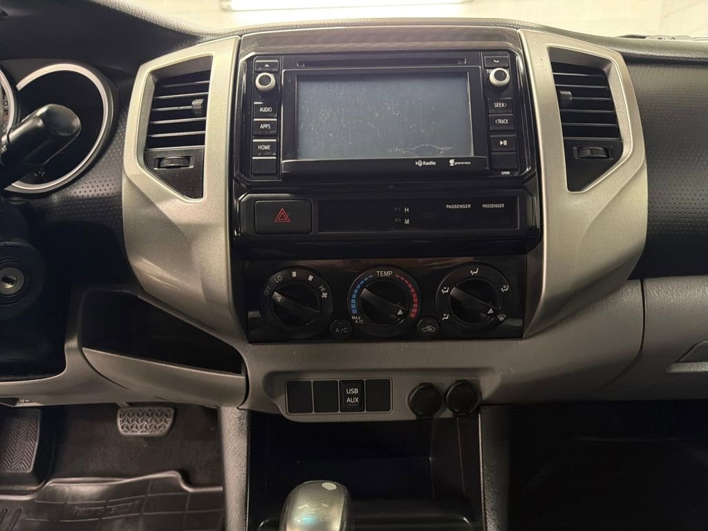 Used 2014 Toyota Tacoma PreRunner image 20