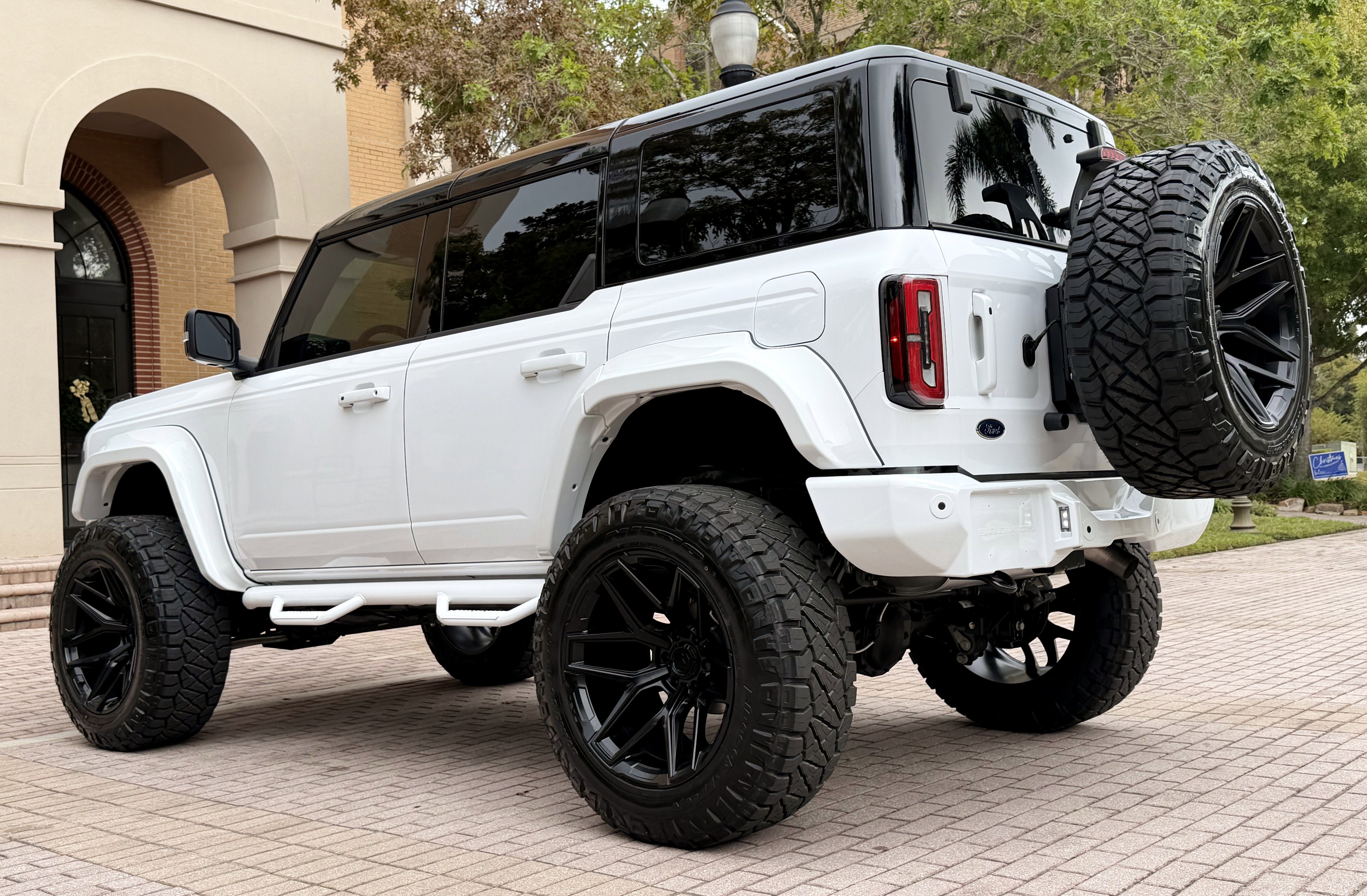 Used 2026 Ford Bronco Outer Banks AWD/4WD image 11