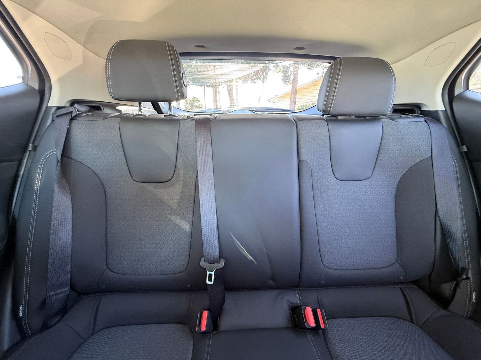 Used 2025 Buick Encore GX Preferred image 35
