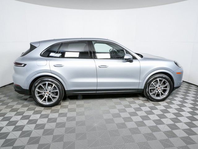 New 2026 Porsche Cayenne image 29