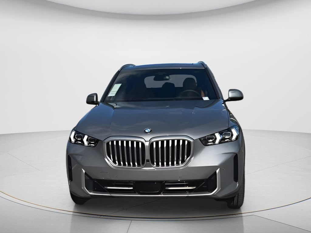 New 2026 BMW X5 sDrive40i RWD image 3