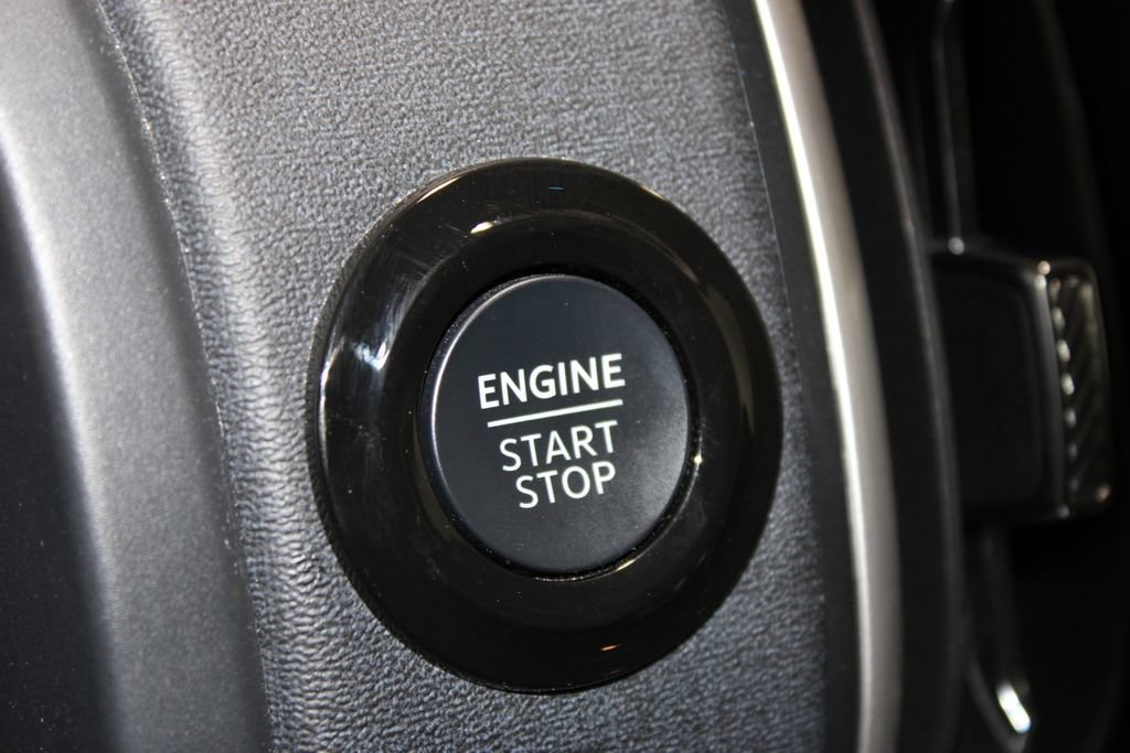 Used 2025 Ford Expedition Active RWD image 42
