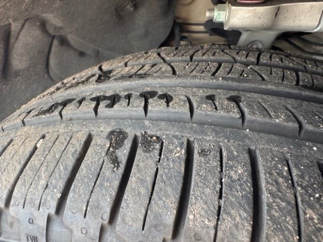 Used 2024 Porsche Macan Turbo image 52