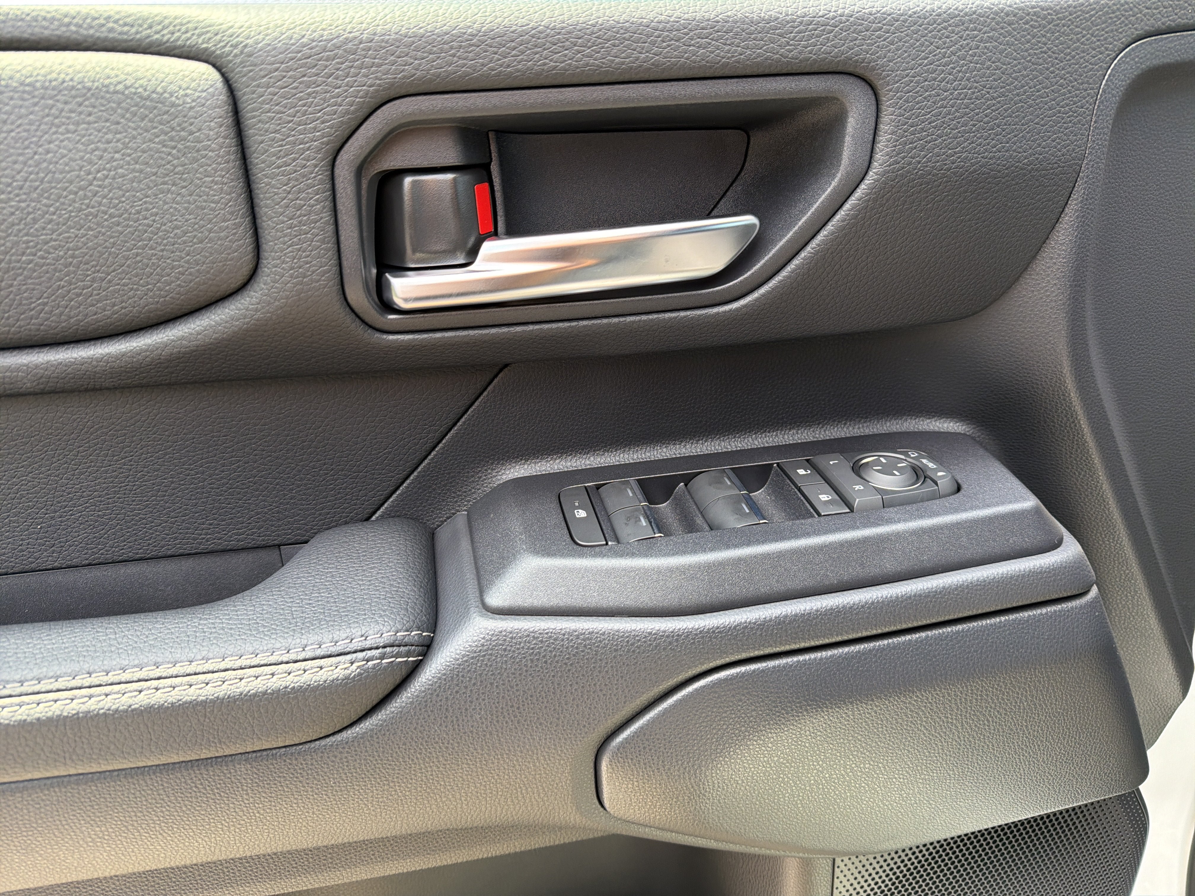 New 2027 Toyota Land Cruiser AWD/4WD image 9