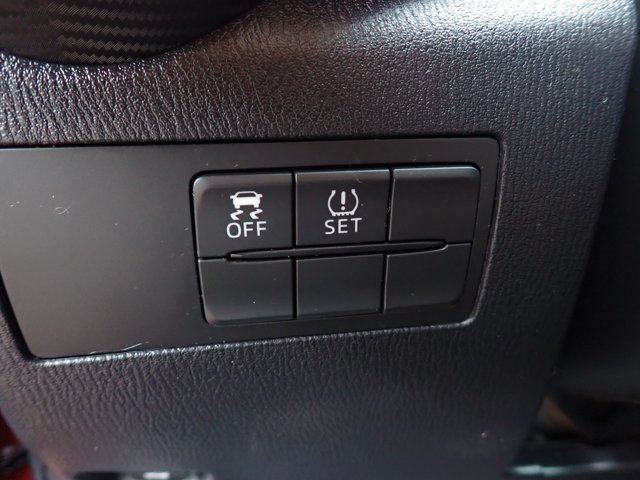 Used 2017 Toyota Yaris iA FWD image 10