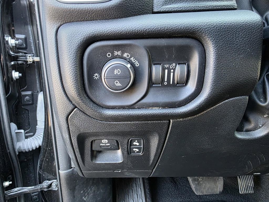 Used 2025 RAM 1500 Big Horn image 13