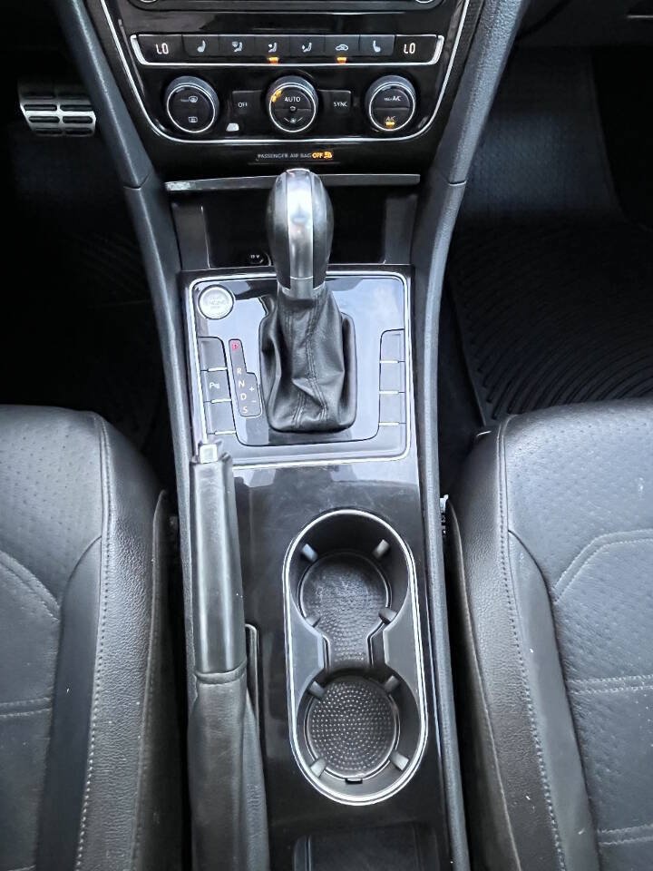 Used 2019 Volkswagen Passat 2.0T SE R-Line FWD image 31