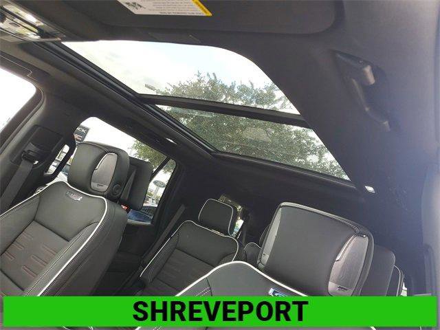 New 2026 GMC Yukon AT4 Ultimate w/ LPO, Floor Liner Package image 16