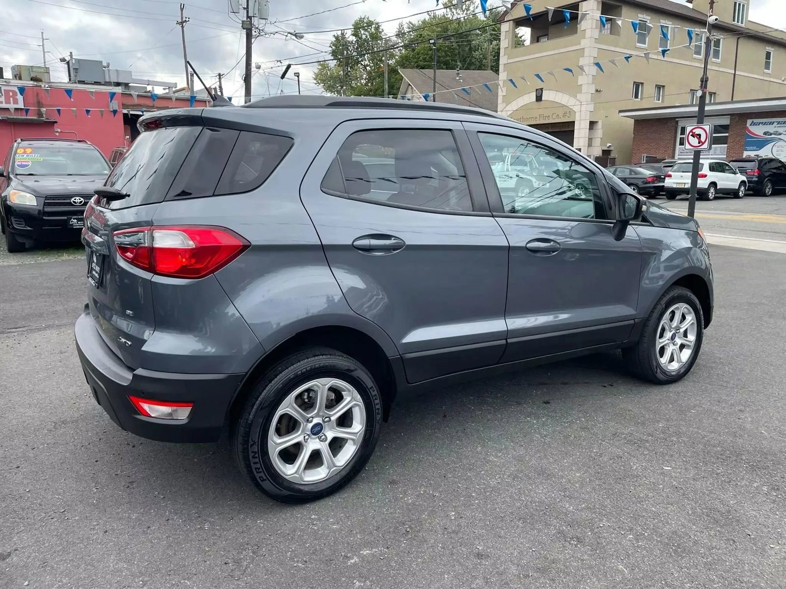 Used 2018 Ford EcoSport SE w/ SE Convenience Package image 22