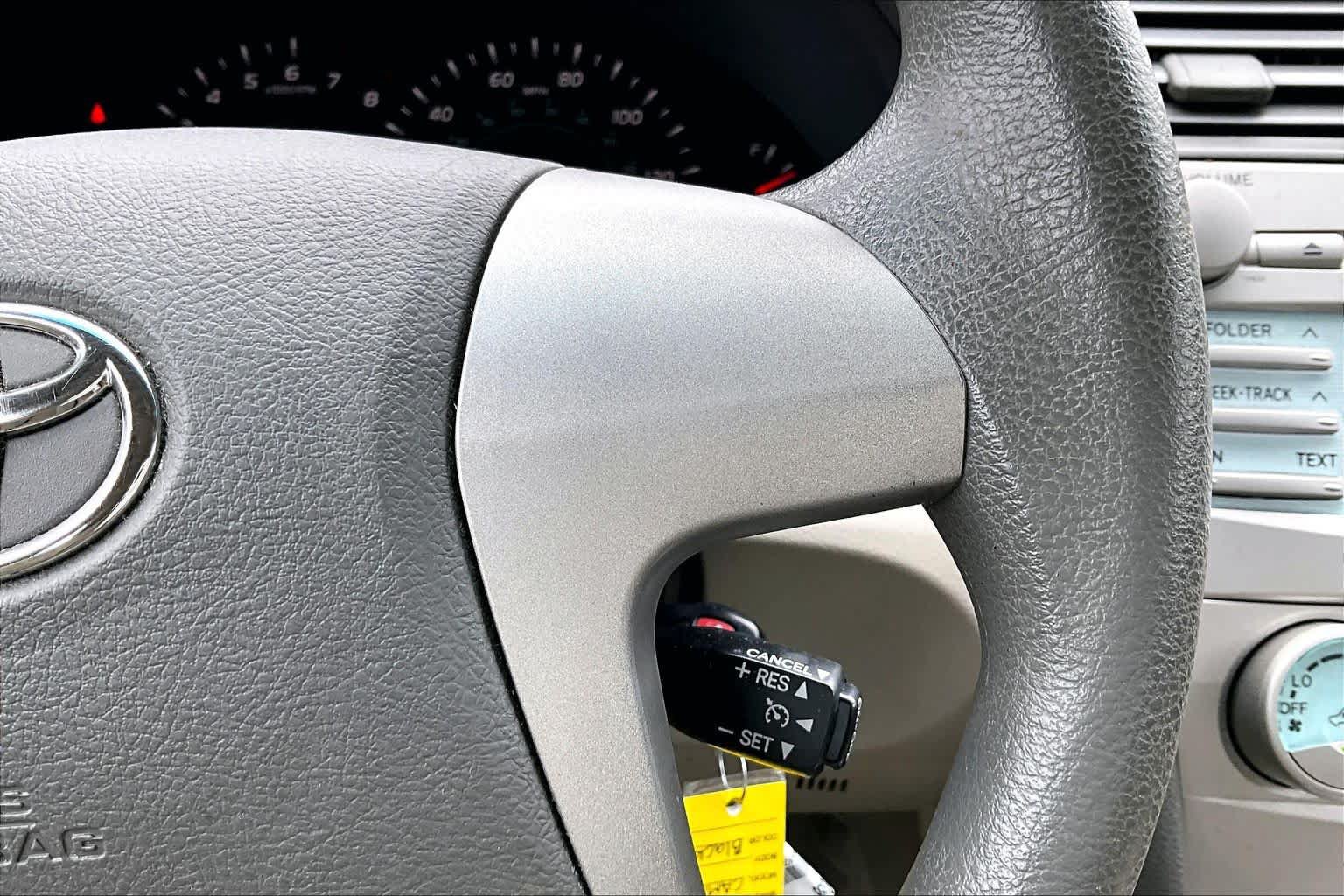 Used 2009 Toyota Camry LE FWD image 23
