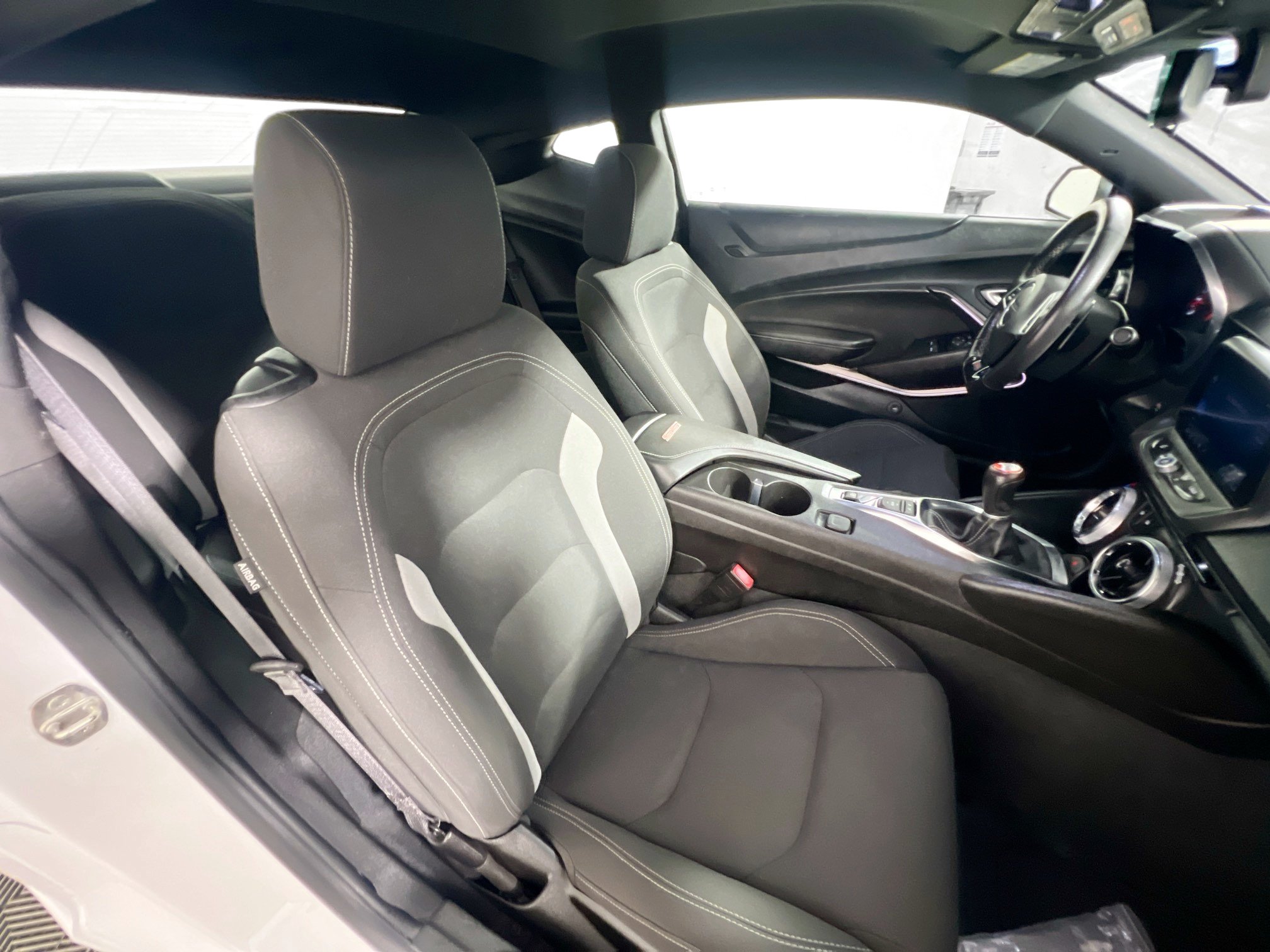 Used 2022 Chevrolet Camaro SS RWD image 30