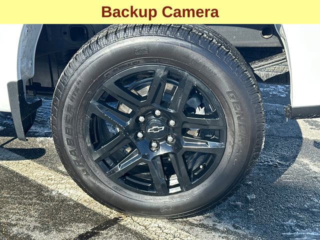 Used 2025 Chevrolet Silverado 1500 Custom image 9
