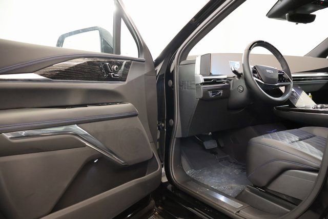 New 2026 Cadillac Escalade IQL Luxury image 8
